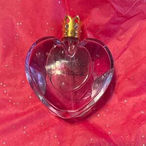 Vera Wang Princess Heart Bottle with Gold Crown